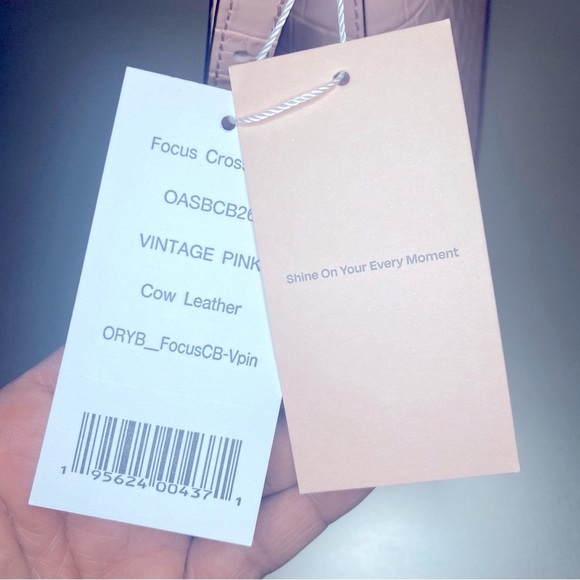 NWT Oryany Focus Mini Croc-Embossed Leather Crossbody Bag in Vintage Pink - Picture 11 of 16